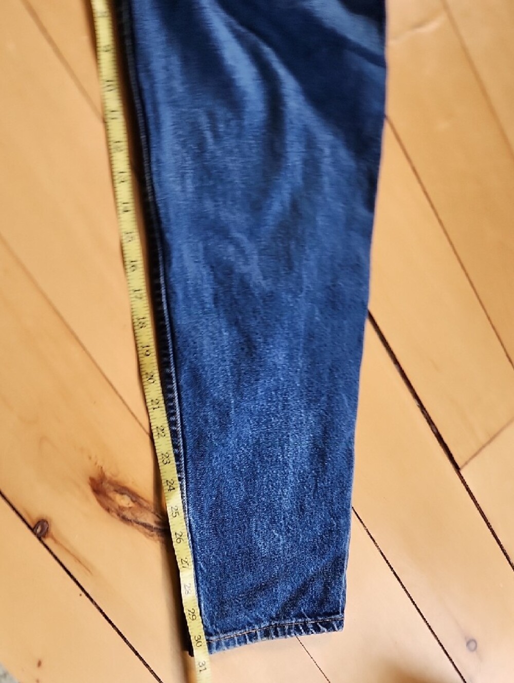 Levi's Men's Relaxed Straight Blue Denim Jeans - Picture 5 of 5